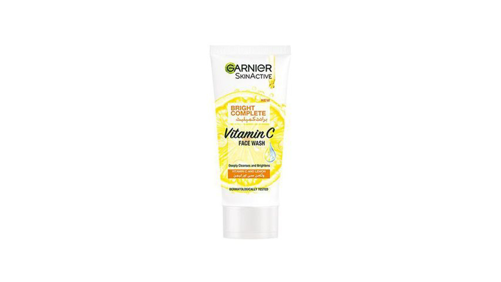 Picture of Garnier Skin Active Bright Complete Vitamin C Face Wash 50ML